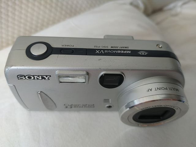 Câmaras Sony e Olympus