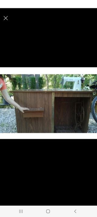 Se vende máquina de coser ALFA SIGMA .