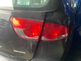 PILOTO TRASERO DERECHO SEAT ALTEA XL