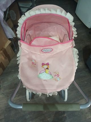 Carrito muñecas