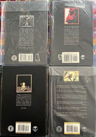 Hellboy lote de  4 novelas gráficas