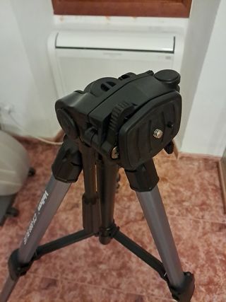 Tripode para cámara