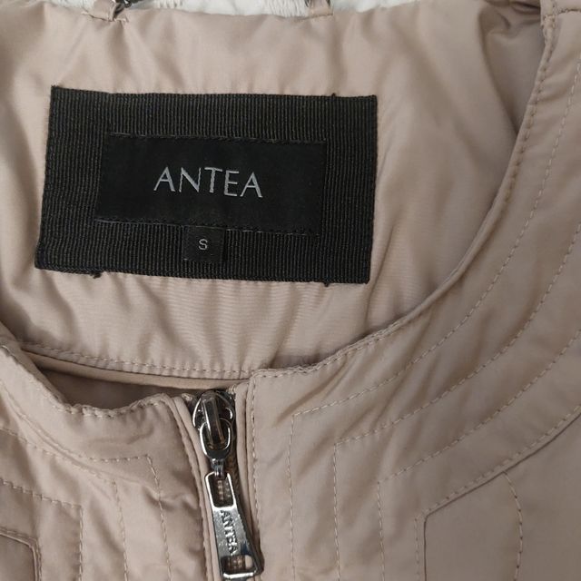 Chaqueta acolchada beig