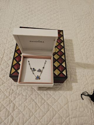 Conjunto collar pandora y pendiente