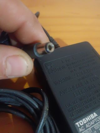 Cargador Toshiba 