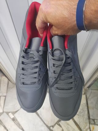 Sneakers Sportive pelle N45