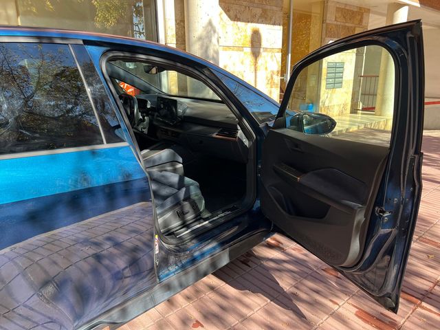 CUPRA BORN LAUNCH EDITION