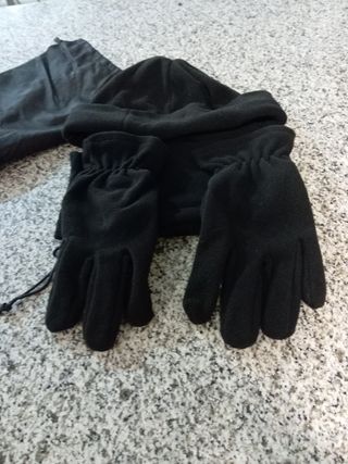 Conjunto gorro, guantes y braga polar