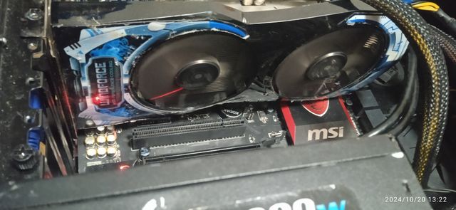 Tarjeta Gráfica  Gigabyte GV-R685D5-1GD