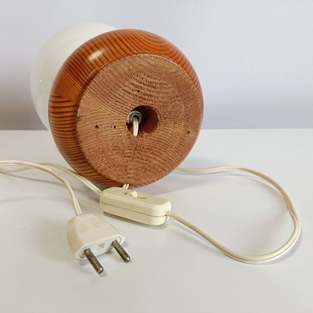 CANDEEIRO DE MESA DE MADEIRA