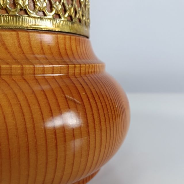 CANDEEIRO DE MESA DE MADEIRA