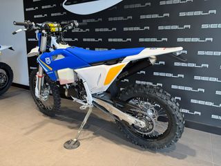 Husqvarna TE 300 Heritage 2025