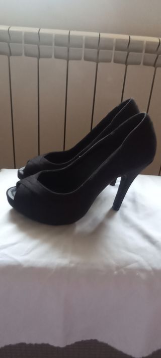 Zapato tacón de mujer Marypaz. Talla 35