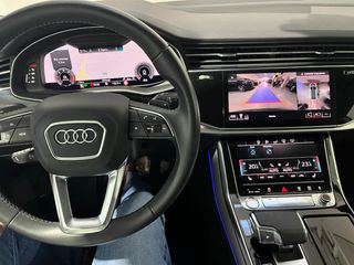 Audi Q8 2020