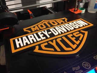 Logo Harley-Davidson en 3D, perfecto para decorar