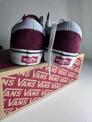 Vans ols Skool azul y granate