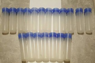 Ampolle contenitori ghiaccio provette