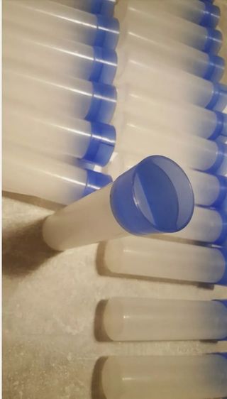 Ampolle contenitori ghiaccio provette