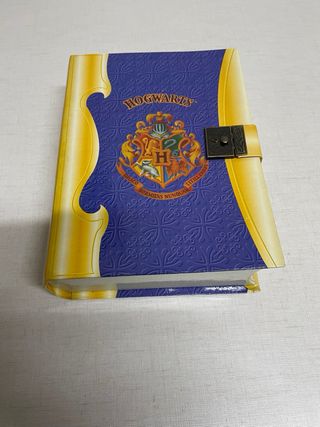 Caja para secreter Howguarts