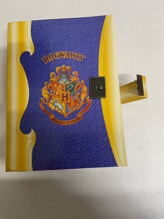 Caja para secreter Howguarts