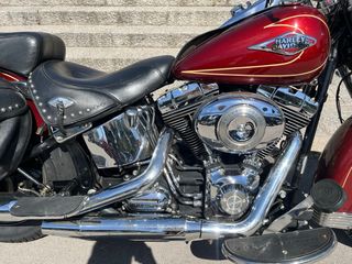 Harley Davidson softail heritage softail classic