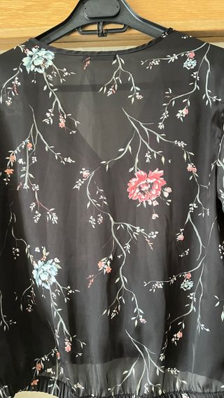 Blusa “Bershka” estampada