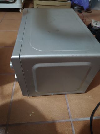 Microondas saviod piezas