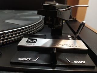 DUAL CS 1237 TOCADISCOS