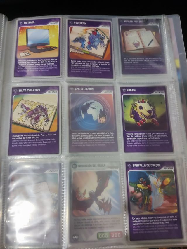 Álbum Cartas Invizimals + 115 cartas aprox