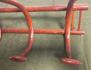 Perchero y sombrerero antiguo tipo Thonet