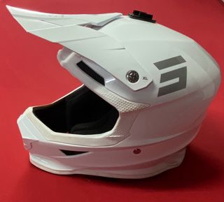 Casco Motocross Enduro Shot