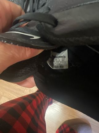 BOTAS DE FUTBOL SALA NIKE TIEMPO