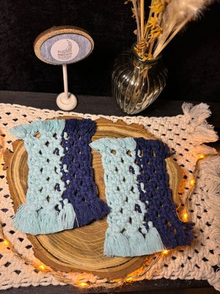 2 Sottobicchieri azzurri e blu macramé