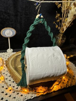Porta carta igenica verde macramé