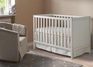 Cuna blanca ikea  y colchon 