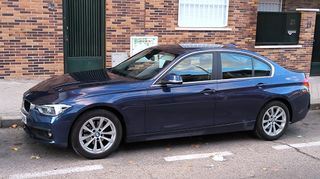 BMW Serie 3 318dA Business