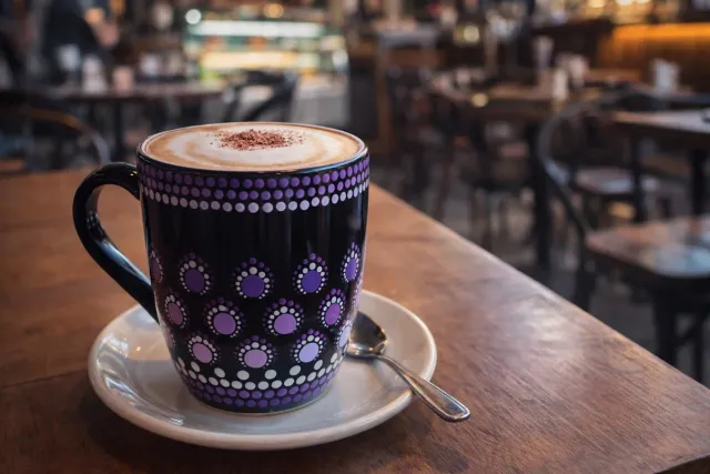 Taza Mandala Rojo, Azul, verde
