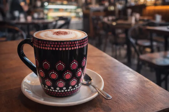 Taza Mandala Rojo, Azul, verde