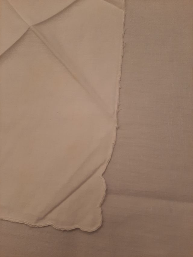 Tovaglia da 6 ricamata a mano