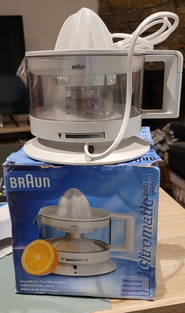 Exprimidor Eléctrico Braun Citromatic