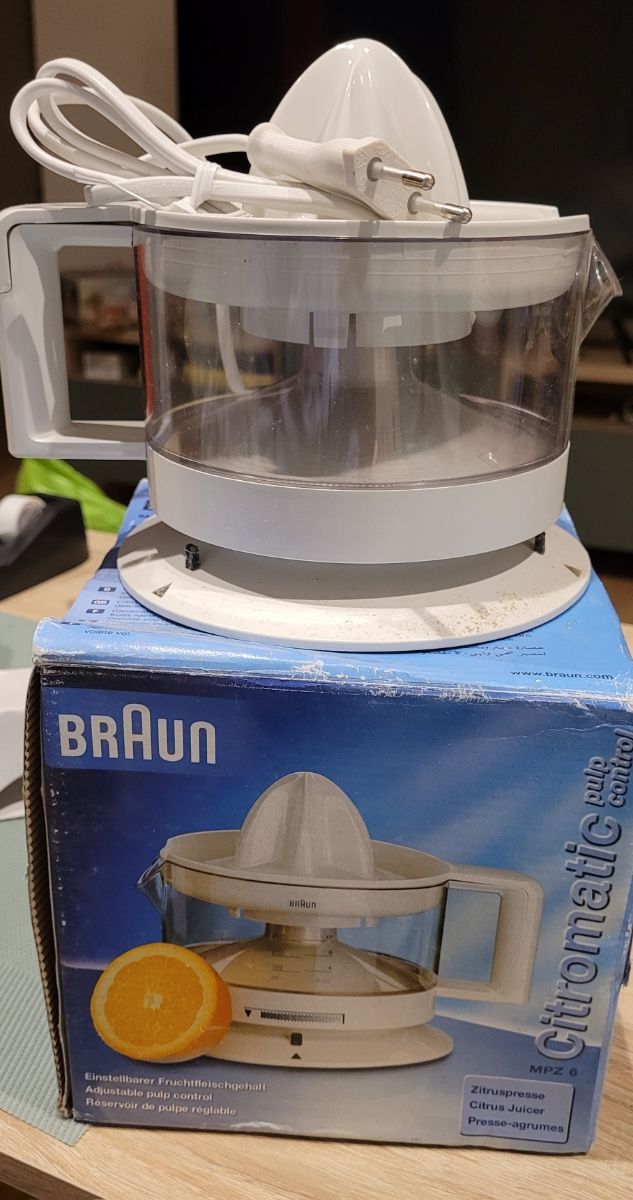 Exprimidor Eléctrico Braun Citromatic