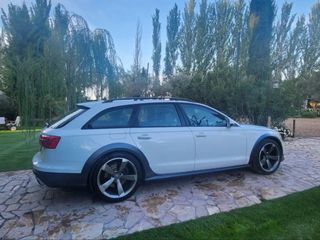 Audi A6 Allroad 2013