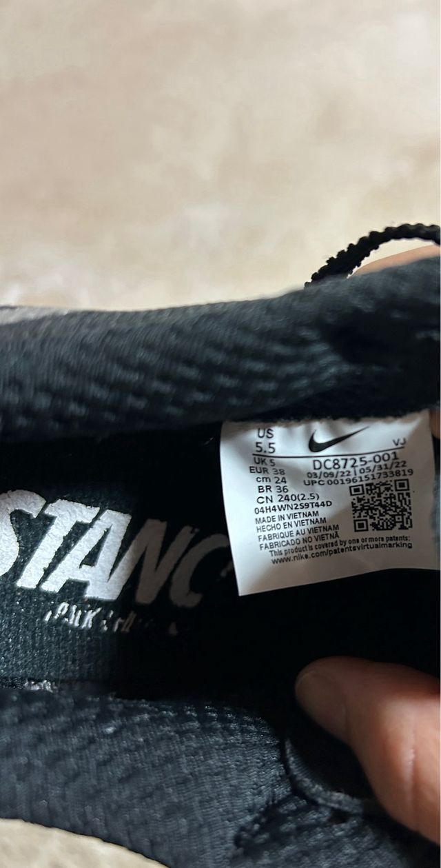 Zapatillas de clavos