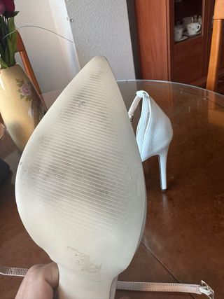 Zapatos blancos