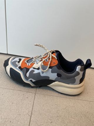 Zapatillas deportivas urbanas ZARA