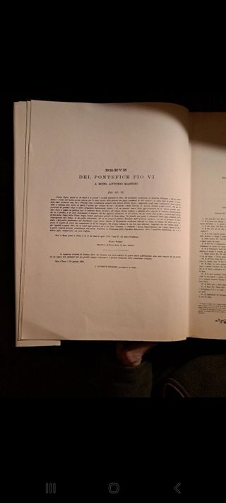 La sacra bibbia nuovo e antico  testamento