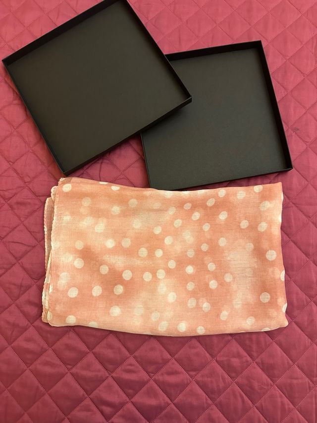 Foulard rosa a pois bianchi