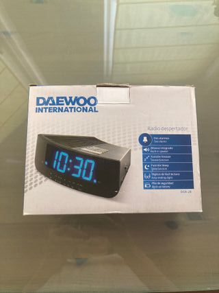 Radio despertador DAEWOO