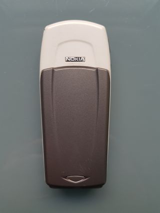 Nokia 6100