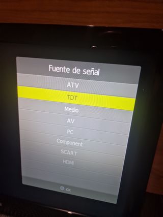 Tv 22" con tdt incluido 